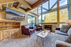 Greystone Lodge 318 Ski-in Out Whistler